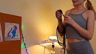 Pettite Cute Girl Sucking Hard Huge Dick With Love