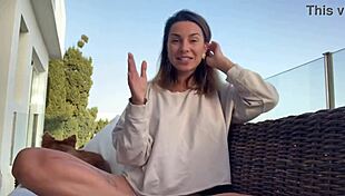 Does Size Matter: What Women Really Think - Roxyfox