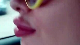 How sweet are tits elza kom?