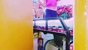 Desi housewife chats with store keeper