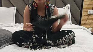 Chubby Big Ass Desi Bhabhi Maa Fucked By Harami Devar