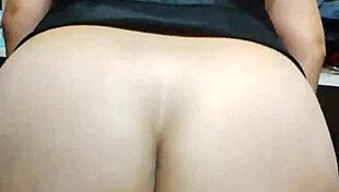 milf exquisita de culo y tetas grandes