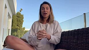 Does Size Matter: What Women Really Think - Roxyfox