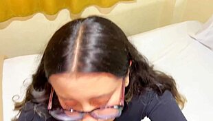 Me Follé A Mi Vecina Culona Mientras Su Esposo Se Encontraba Trabajando