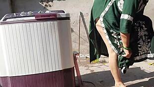 Sexy bhabhi bathes with big wet boobs