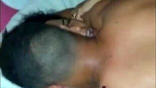 Novinho metendo com vontade na karina casada - parte 1