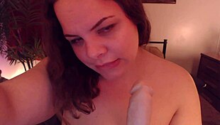 Sw33tcherry Performs Blowjob On Webcam With Dildo