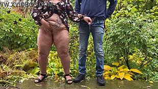 couple that pees together stays together...