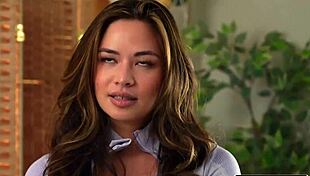 Little Stepsis Jade Maris Starts Her Games