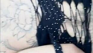 evelyn foxx magrinha levando um enorme bbc todo dentro da buceta