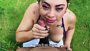 Delicious outdoor blowjob by a very horny milf - enm diamond