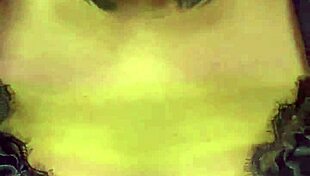 Fiquei com tesao na academia indo pro banheiro manjar e gozar