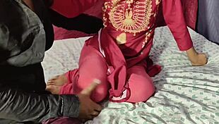 Having fun with desi bhabhi at friend's wedding 😏