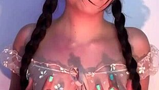 young colombian girlfriend masturbates and cums 😍