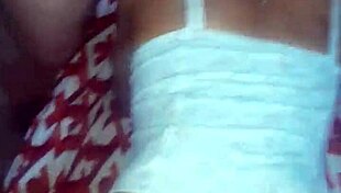 i love this hot trio with two women