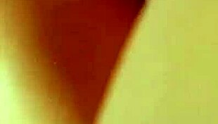 Le Gusta Montarse Encima Mio Y Correrse