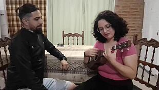 I help my 18+ stepsister with music classes and fuck her hard until creampie.