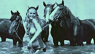 Vintage Pussy and Pooch Exposed!