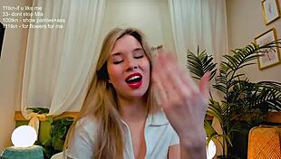 Are her lips great for fingering and masturbation?