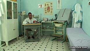 i went to the doctor as a milf patient, but ended up gettin fucked in the office with stockings on