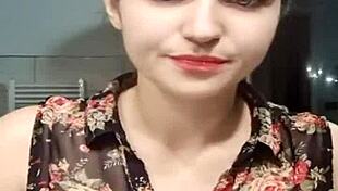 Italian milf chatting on bigo