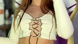 Ela gosta de se exibir desde novinha