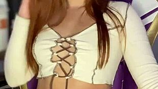 Ela gosta de se exibir desde novinha