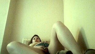 Ginger Paris Flowery shows her masturbation in POV