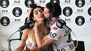 Mica dellorto pasa por el cuarto picante