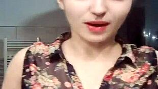 Italian milf chatting on bigo