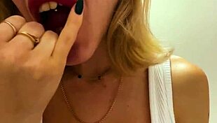 Aren't malls the hottest for beautiful whores?