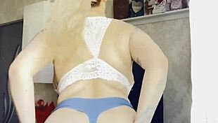 hot glasses girl dancing in natural tits scene