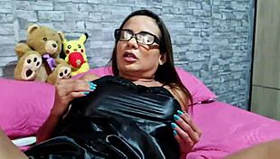 Resolvi Comemorar O Dia Dos Namorados Com Amante