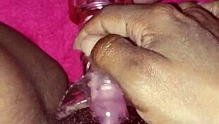 Play with that pussy, it's so inviting 😍