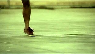 Chrissy fox and olivia grace in hot threesome cumshot