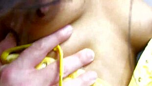 Julia Morgan performs hardcore amateur anal fingering and assfucking