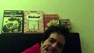 Masturbate Hardcore on Bed!