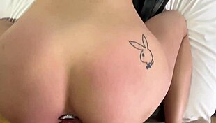 Comi a namorado do meu amigo enquanto ele não chegava