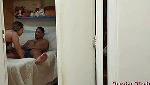 Suzie Slut Giving To Cruz Fox In The Room 😏