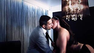 dangerous pussies lure in honey trap seduction