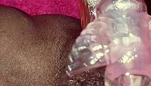 Play with that pussy, it's so inviting 😍