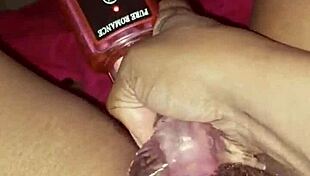 Play with that pussy, it's so inviting 😍