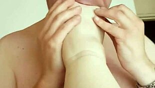 Fun toe sucking feels amazing.