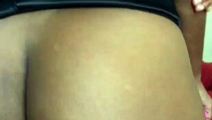 Ebony Milf Feels Vibrator Pleasure Then Pees