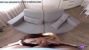 Isabella de laa enjoys feet massage for relaxation