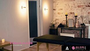 Olive Glass And Evelyn Claire Massage Pussy