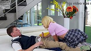 Nympho Kiara Cole Grabs Rion Kings Massive Cock For A Good Fuck