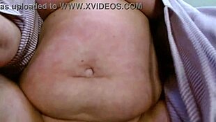 dawnskye1962 brings giantess fetish video with huge tits