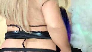 Watch this transsexual dance sexually and seductively