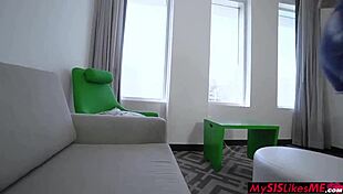 I love my smoking hot stepsister Savannah Sixx's slit.